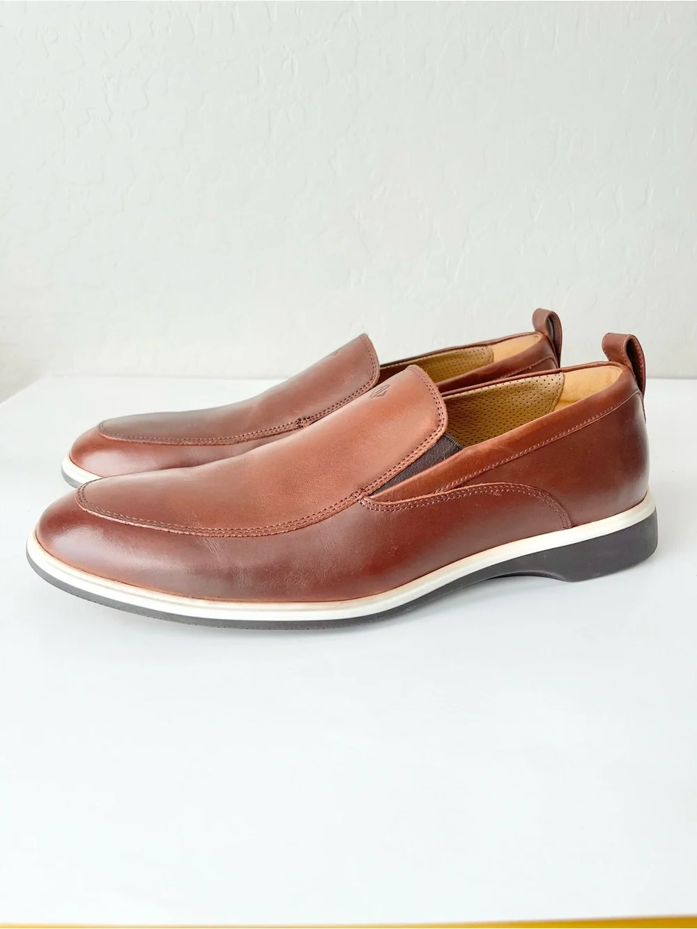 Amberjack the slip on leather loafers 10.5